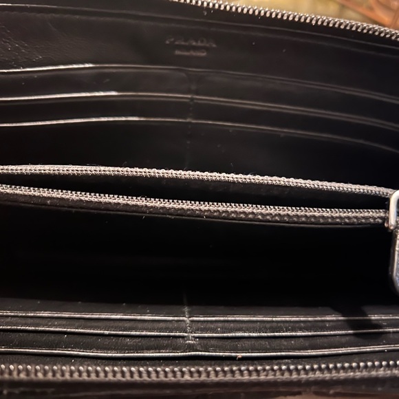 Prada Nylon Black Quilted Zip Around Wallet GUC - Picture 4 of 6